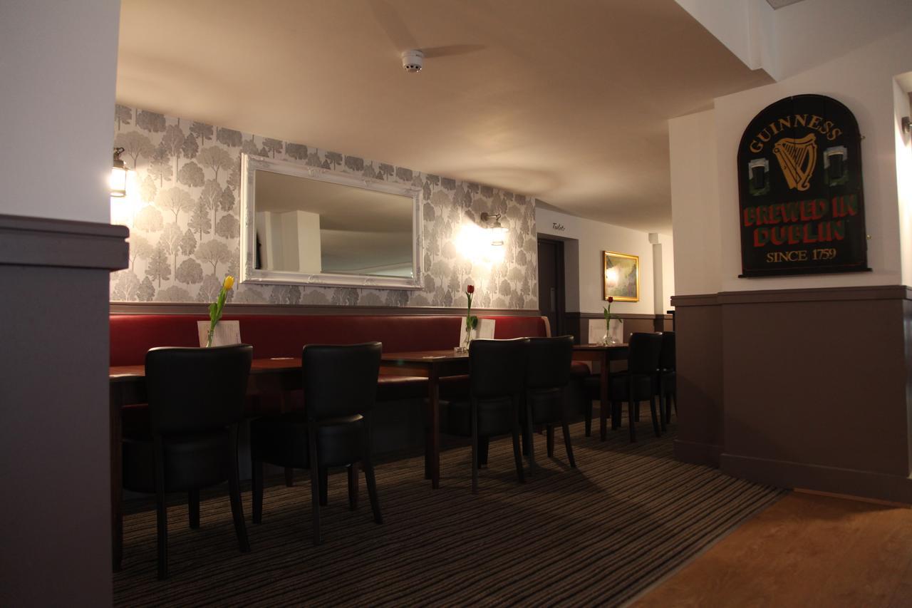 Alcester Inn Exterior photo